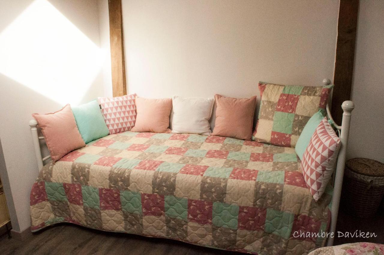 Bed and Breakfast Ty Daou Gwez Irodouer Exterior foto